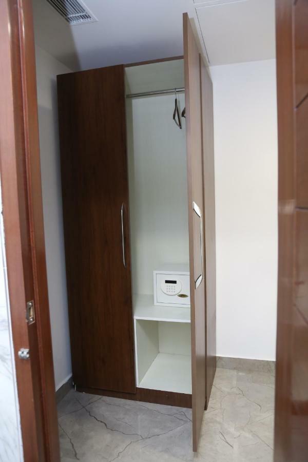Hotel Ak Suites Патіала Екстер'єр фото